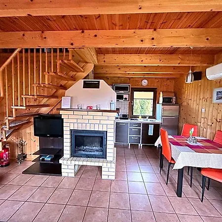 Lodge Wczasowe Papaya *